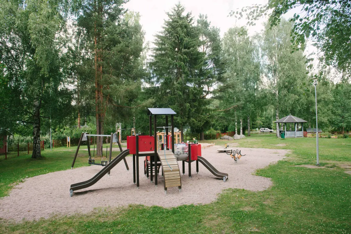 Leikkipuisto